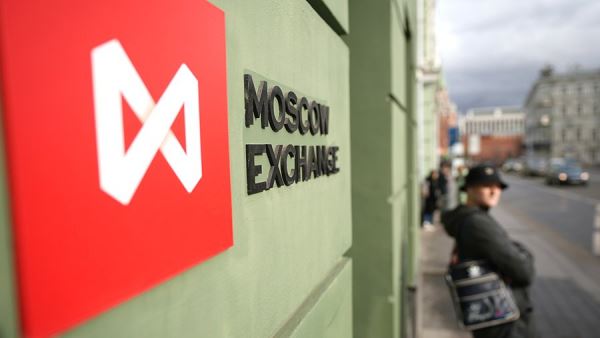 Мосбиржа 28 марта возобновит торги бондами российских компаний