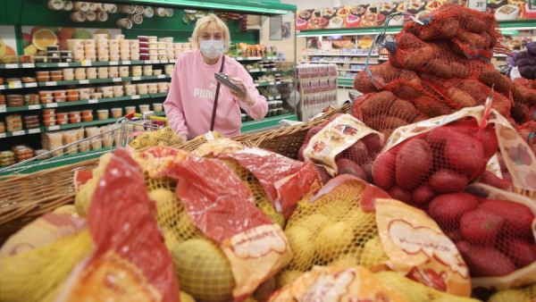 Набиуллина заявила о достаточных запасах продуктов в России<br />
