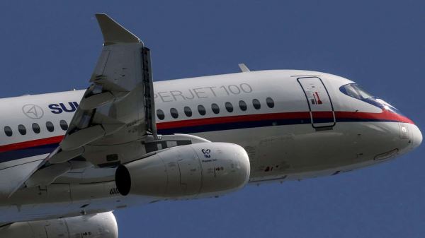 Россия проведет полное импортозамещение Superjet-100